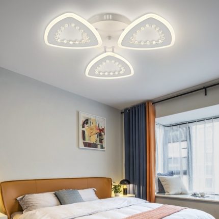 Lustră LED 3 Petale Albă cu Telecomandă Dimabilă 90W